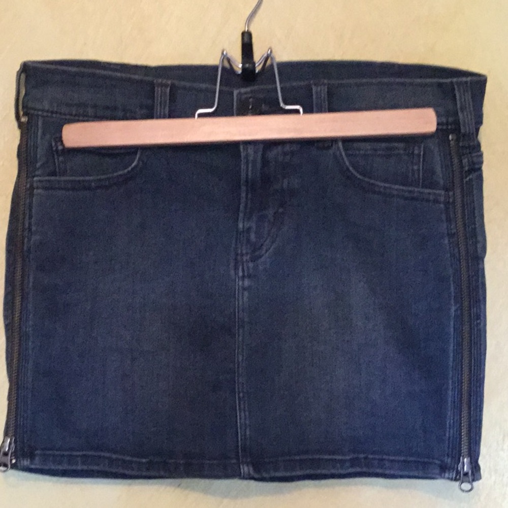 SKARGORN side zippers mini jeans skirt